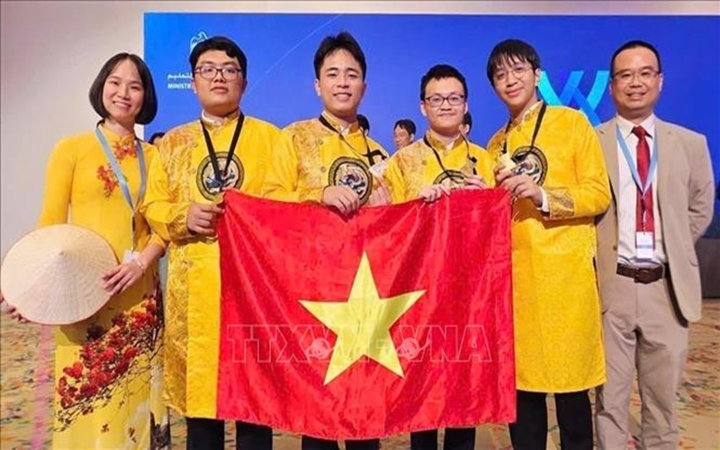 Việt Nam giành 4 huy chương vàng tại Olympic Hóa học Quốc tế 2025