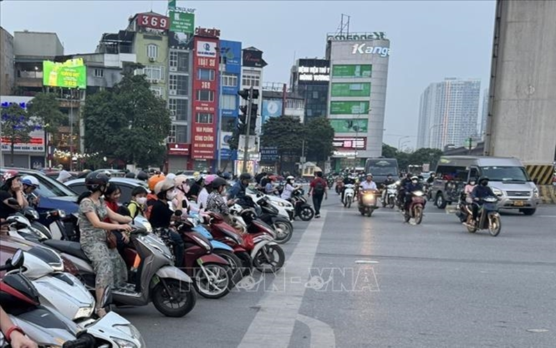 Chuyển đổi xe xăng sang xe điện: Tính toán phương án hỗ trợ người dân