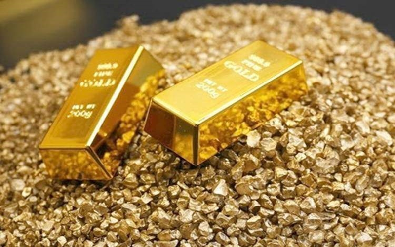 Giá vàng hôm nay (16-7): Mỗi lượng vàng "bốc hơi" 400.000 đồng