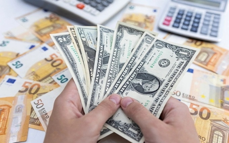 Tỷ giá USD hôm nay (16-7): Đồng USD đạt mức cao nhất trong 15 tuần so với đồng yên Nhật