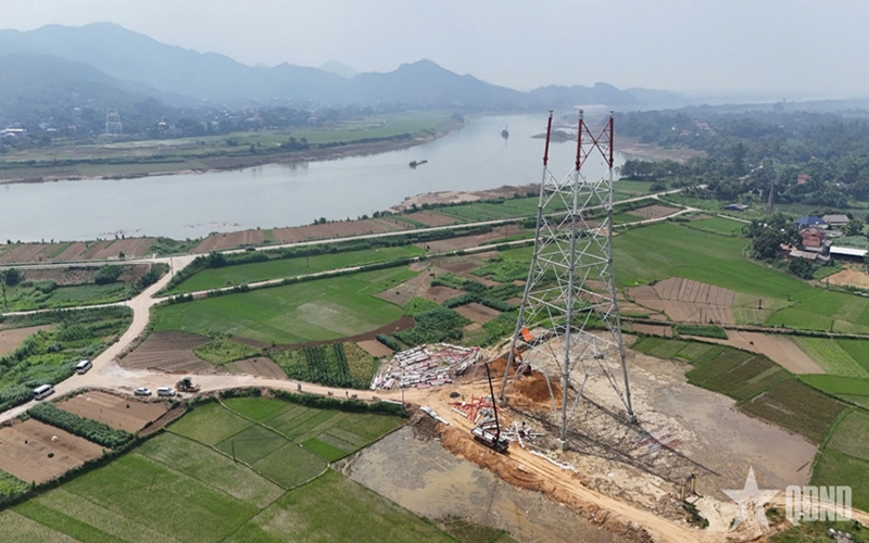 Tăng tốc trên công trường đường dây 500kV Lào Cai - Vĩnh Yên - Bài 2: Tinh thần “6 hơn” và “cẩm nang” từ mạch 3