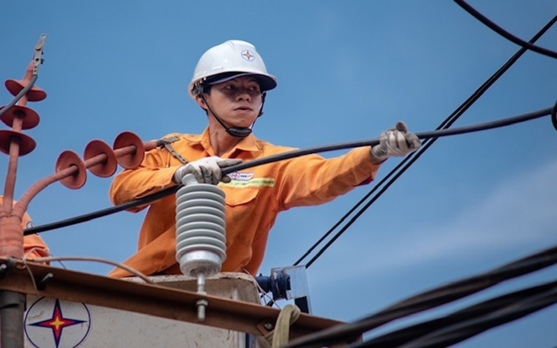 EVN yêu cầu các đơn vị chủ động ứng phó bão số 3 (WIPHA)