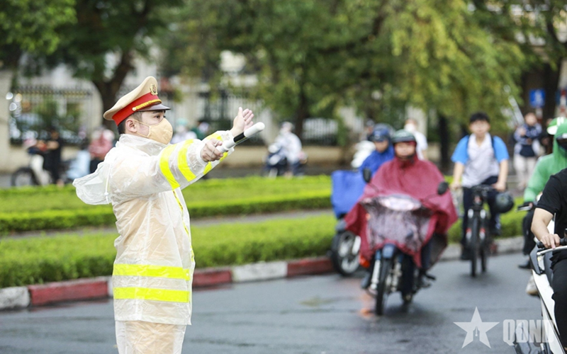 Cảnh sát giao thông Hà Nội chủ động phương án, sẵn sàng ứng phó với bão số 3