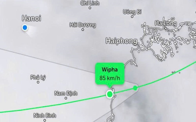 CẬP NHẬT: Diễn biến bão số 3 và công tác ứng phó - Bão đã vào đất liền Việt Nam