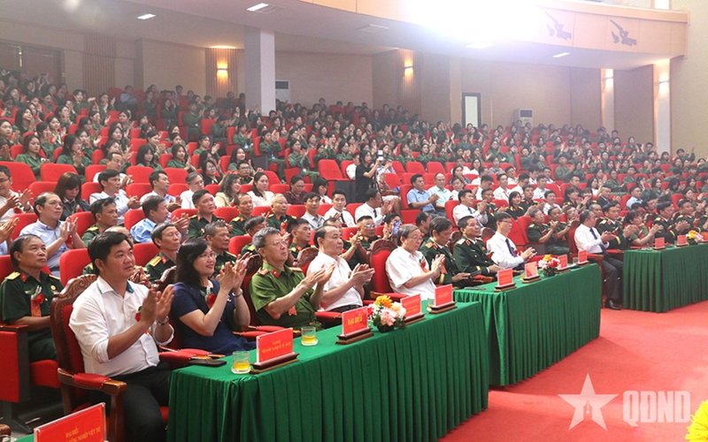 Trường Đại học Hùng Vương: Kỷ niệm 10 năm thành lập Trung tâm Giáo dục quốc phòng và an ninh
