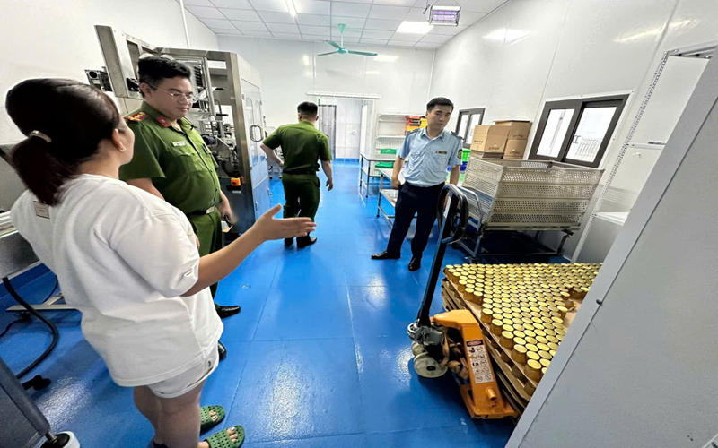 Phú Thọ: Khởi tố hình sự vụ án sản xuất, buôn bán hàng giả là lương thực, thực phẩm, phụ gia thực phẩm