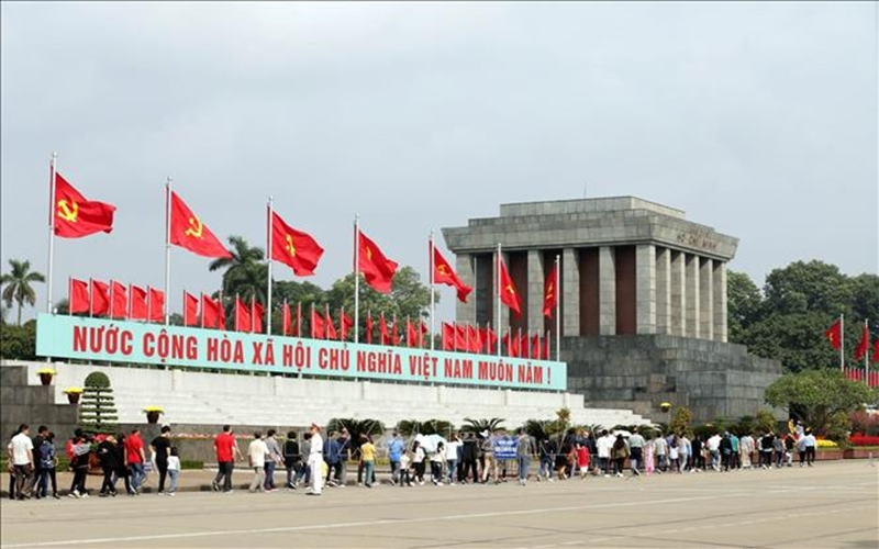 Lăng Chủ tịch Hồ Chí Minh mở cửa trở lại từ ngày 2-8-2025