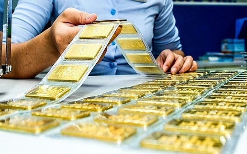 Giá vàng hôm nay (31-7): Vàng thế giới lao dốc trước phát biểu của Chủ tịch Fed