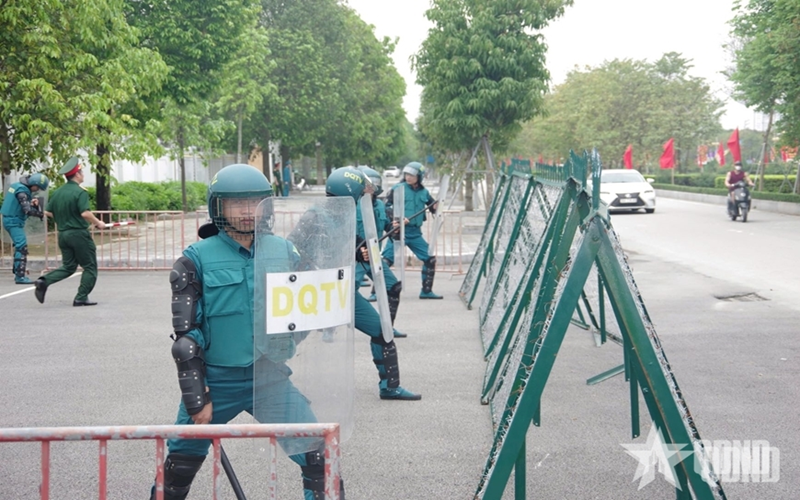 Dự thảo quy định về bảo hiểm y tế đối với đối tượng thuộc quản lý của Bộ Quốc phòng