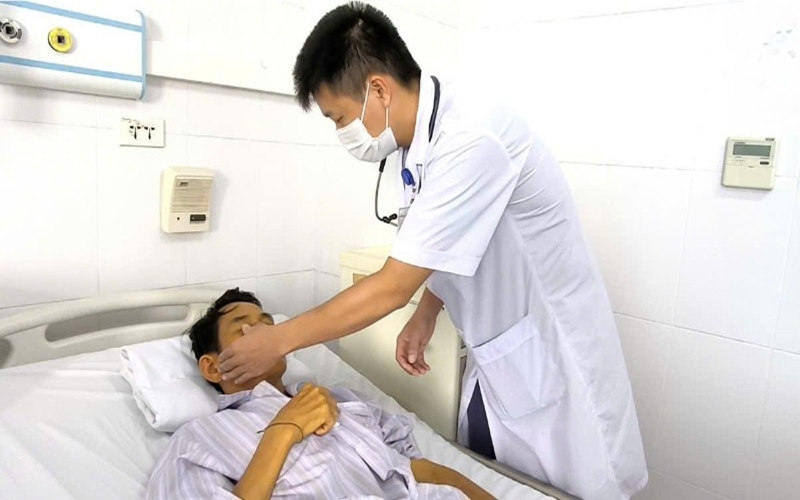 Suy gan, suy thận cấp do nhiễm khuẩn từ vết thương nhỏ