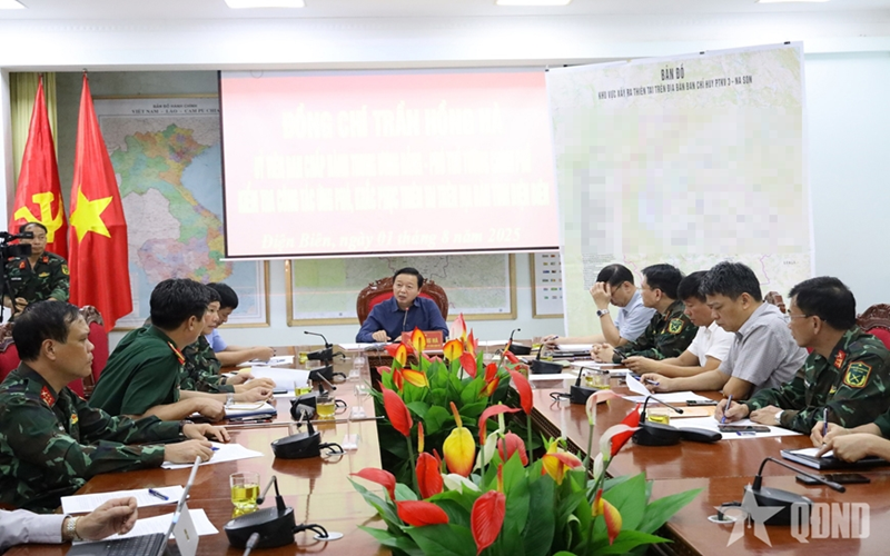 Phó thủ tướng Trần Hồng Hà kiểm tra tình hình khắc phục mưa lũ tại Điện Biên