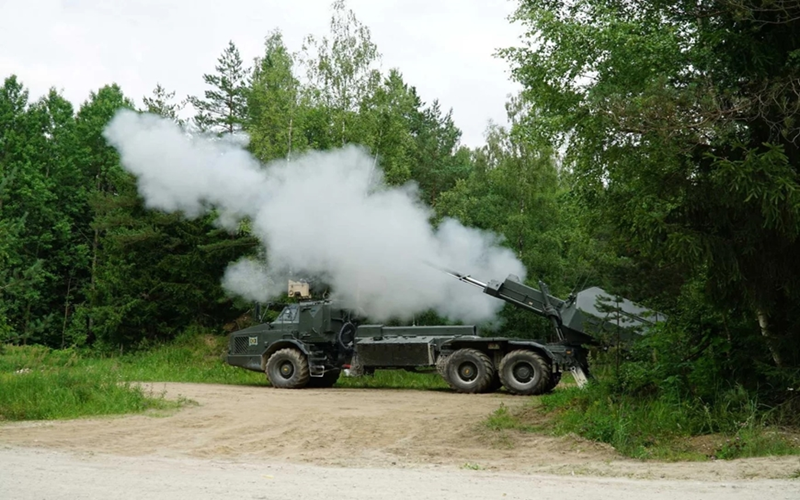 Quân sự thế giới hôm nay (5-8): Mỹ mua UAV Commander 3XL, pháo tự hành Archer 155mm của Anh khai hỏa tại Estonia