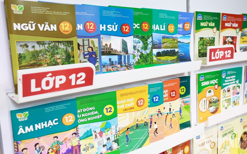 Sẵn sàng sách giáo khoa cho năm học mới