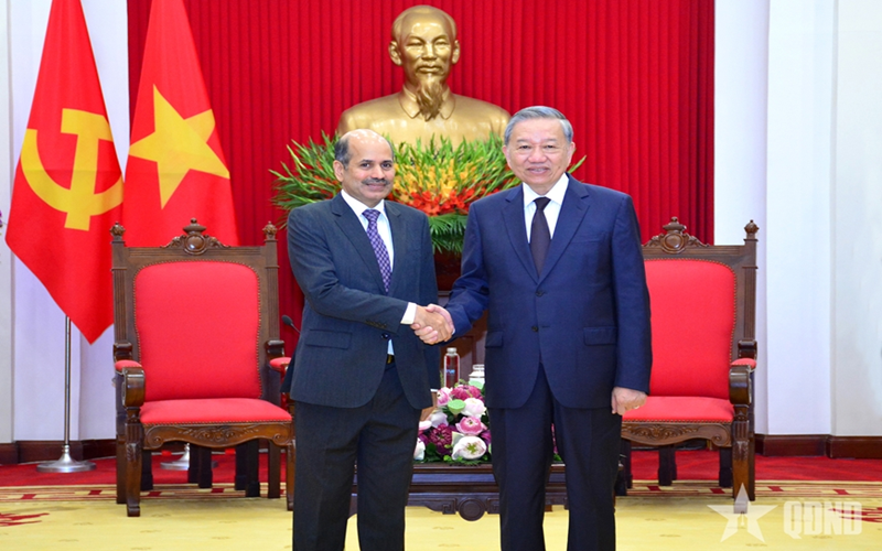 Tổng Bí thư Tô Lâm tiếp Đại sứ Ấn Độ