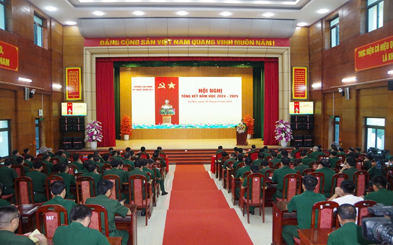 Trường Cao đẳng Kỹ thuật Quân sự 1 tổng kết năm học 2024-2025