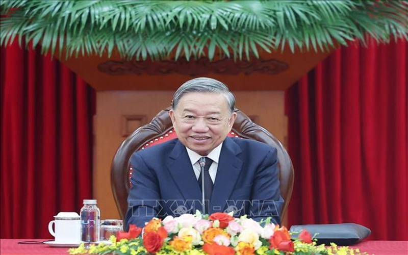 Tổng Bí thư Tô Lâm điện đàm với Chủ tịch Đảng Nhân dân Campuchia Hun Sen