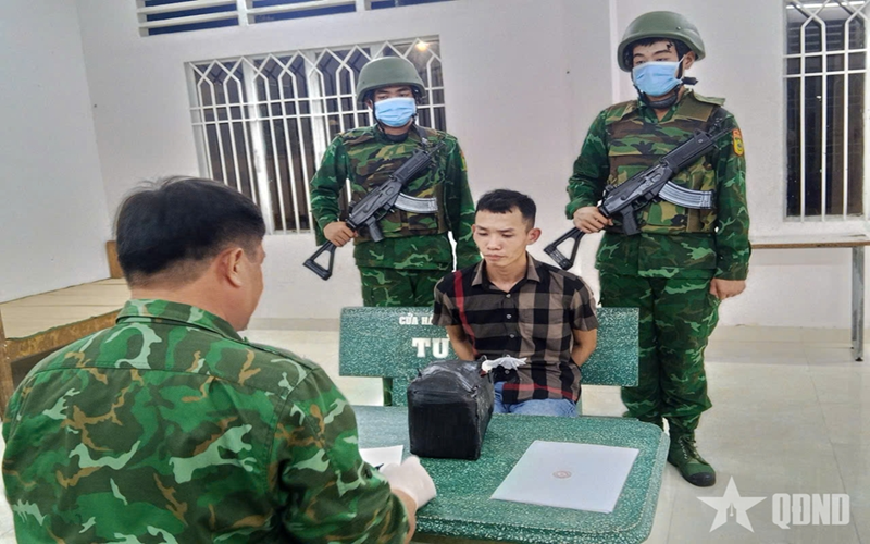 Tây Ninh bắt giữ đối tượng vận chuyển ma túy từ Campuchia về Việt Nam