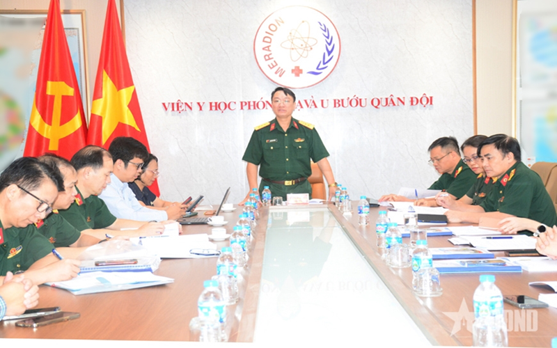 Viện Y học phóng xạ và U bướu Quân đội thẩm định triển khai bệnh án điện tử