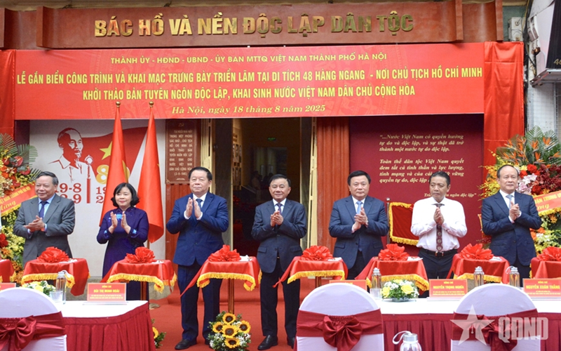 Hà Nội: Khai mạc trưng bày triển lãm tại di tích 48 Hàng Ngang