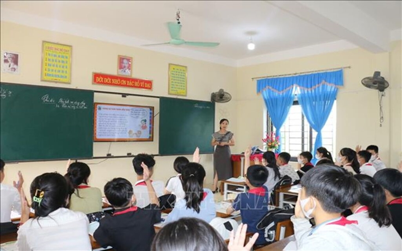 Hà Nội: Tuyển dụng gần 1.000 giáo viên, nhân viên trường học