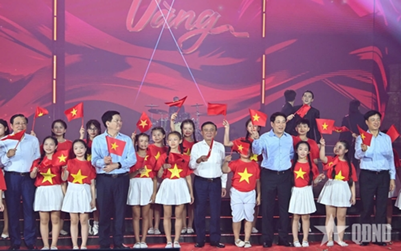 Cầu truyền hình “Thời cơ vàng”- Hành trình từ lịch sử đến hiện thực hóa khát vọng của dân tộc