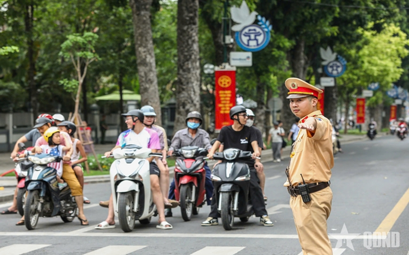 Điều chỉnh thời gian phân luồng giao thông phục vụ Tổng hợp luyện lần 2