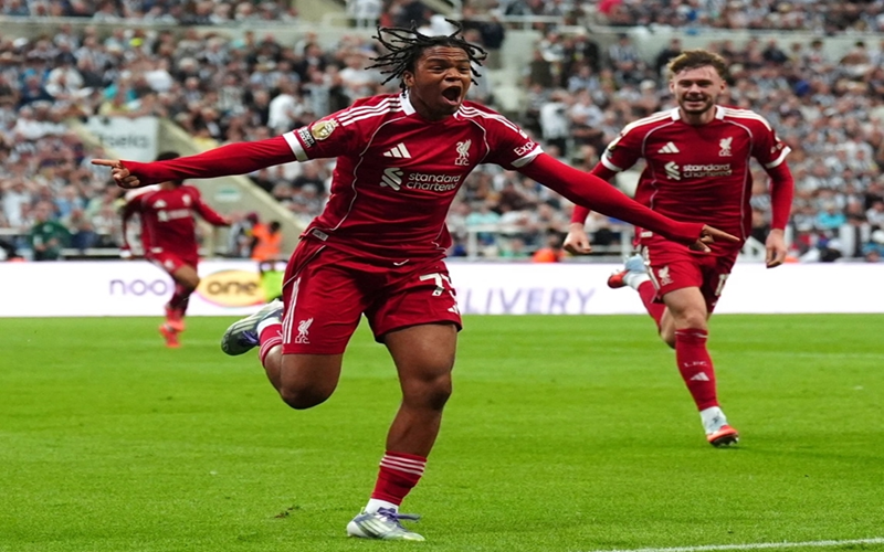 Tin thể thao (26-8): Liverpool thắng kịch tính, Thùy Linh hạ cựu số 1 thế giới