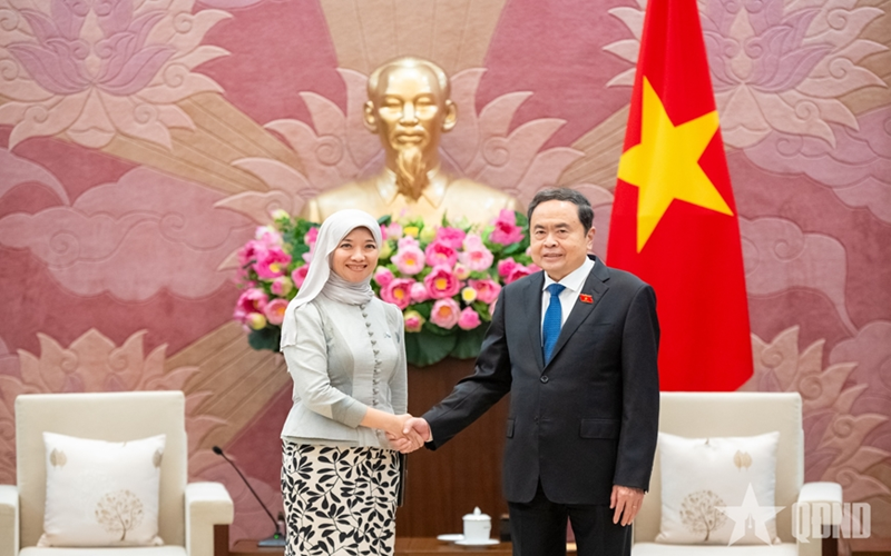 Chủ tịch Quốc hội Trần Thanh Mẫn tiếp Tổng Thư ký AIPA Siti Rozaimeriyanty Dato Haji Abdul Rahman