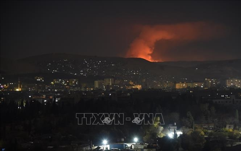 Truyền thông Syria: Israel đột kích địa điểm ở ngoại ô thủ đô Damascus