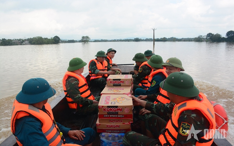 Thanh Hóa: Khẩn trương cứu trợ, đảm bảo an toàn cho nhân dân trong vùng ngập lụt Kim Tân