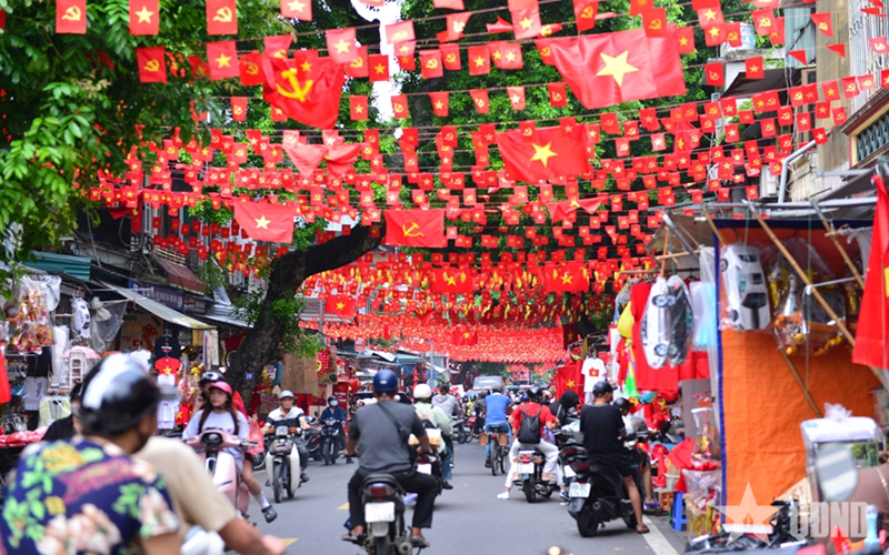 Hà Nội đẹp hơn mọi lời kể trong dịp Quốc khánh 2-9