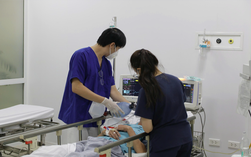 Bảo đảm y tế dịp đại lễ