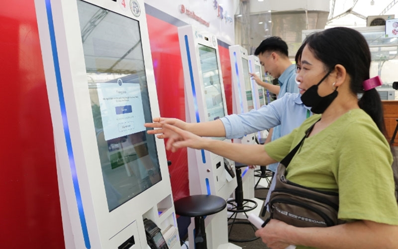 Bảo đảm hoạt động hệ thống y tế cơ sở đáp ứng mô hình chính quyền địa phương 2 cấp