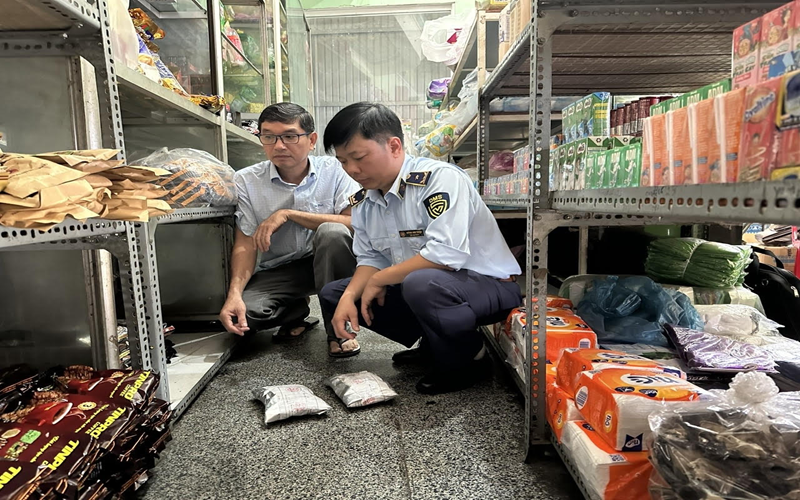 Gia Lai: Kiểm tra, phát hiện 01 hộ kinh doanh cà phê giả lưu hành trên thị trường