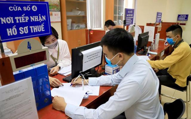 Cục Thuế giới thiệu bộ 3 cuốn Sổ tay điện tử hỗ trợ người nộp thuế