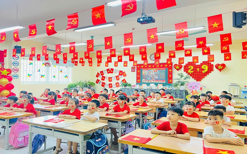 Vì mục tiêu xây dựng môi trường giáo dục tốt nhất cho học sinh