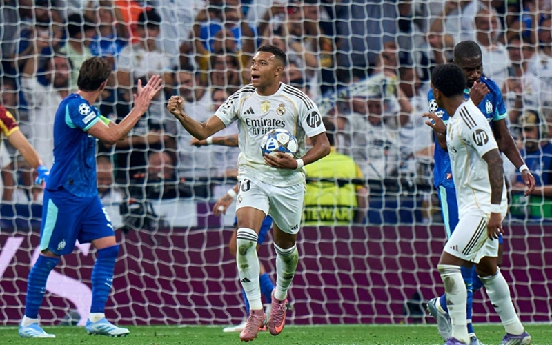Tin thể thao (17-9): Real Madrid thắng ngược, Arsenal đi vào lịch sử