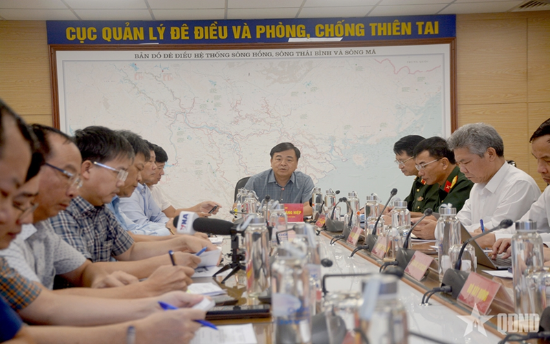 Bão số 10 (Bualoi) di chuyển nhanh, mạnh, dự kiến sáng 29-9 đổ bộ vào đất liền nước ta