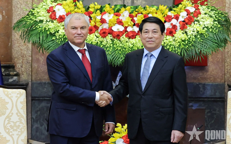 Chủ tịch nước Lương Cường tiếp Chủ tịch Duma Quốc gia Quốc hội Liên bang Nga Vyacheslav Volodin