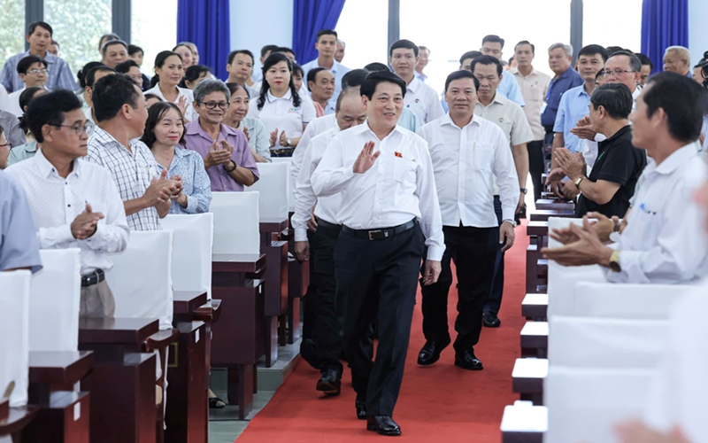Chủ tịch nước Lương Cường tiếp xúc cử tri TP Hồ Chí Minh trước Kỳ họp thứ 10, Quốc hội khóa XV