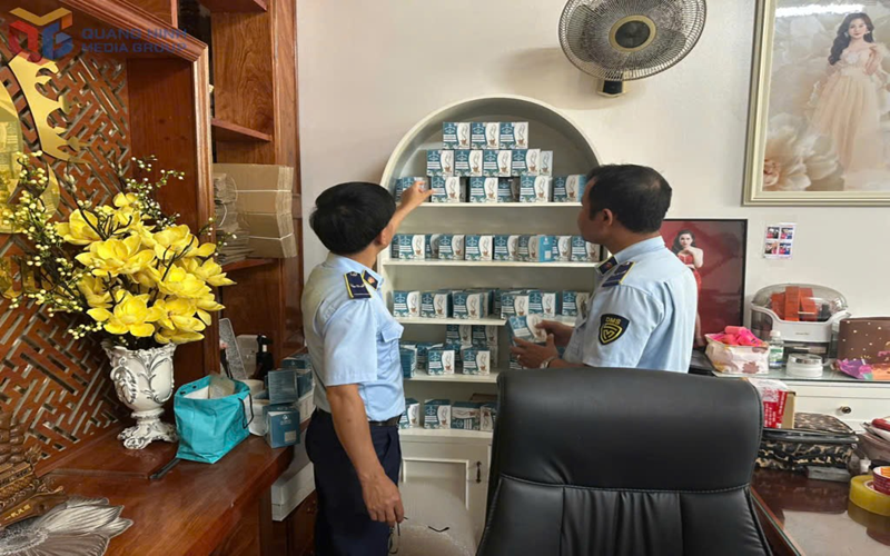 Quảng Ninh: Xử phạt 01 cơ sở kinh doanh trà sữa giảm cân chứa chất cấm