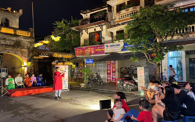 Bản sắc văn hóa đêm Hà Nội
