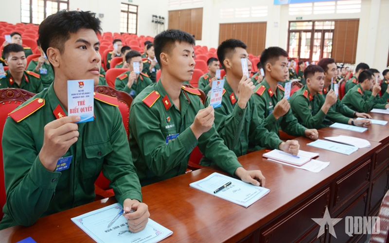 Trường Sĩ quan Kỹ thuật Quân sự chỉ đạo đại hội đoàn cơ sở làm trước