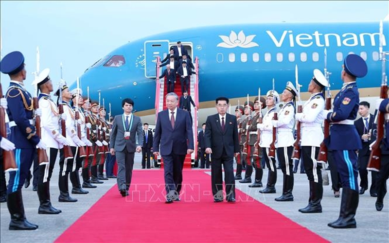Tổng Bí thư Tô Lâm bắt đầu thăm cấp Nhà nước tới Triều Tiên