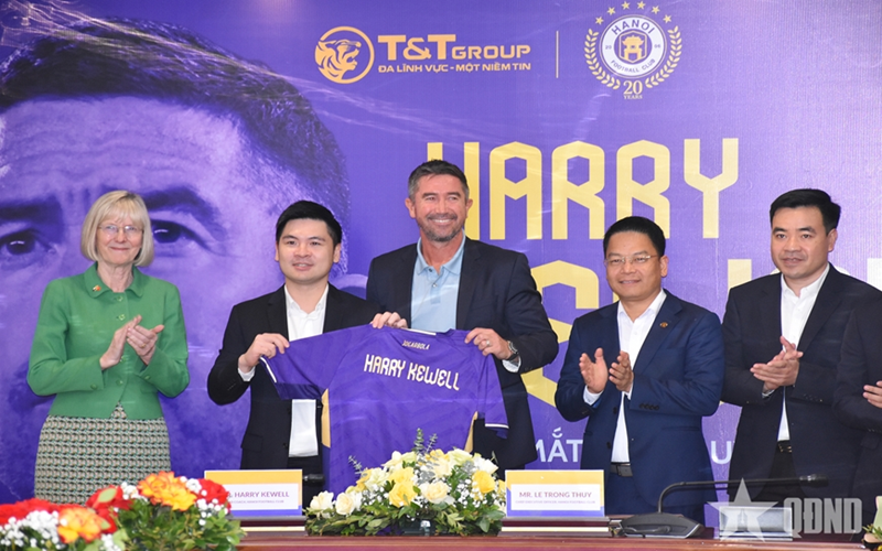 Chủ tịch Hà Nội FC: “Mời Harry Kewell cho mục tiêu vươn tầm”