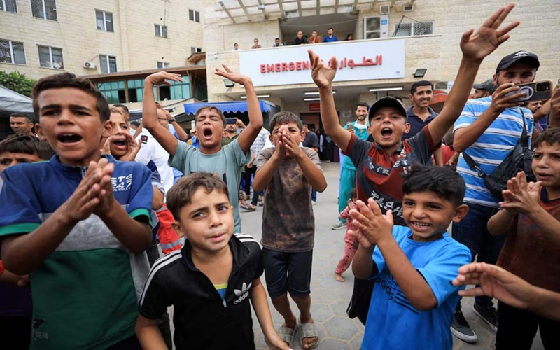 Quân đội Israel bắt đầu rút khỏi dải Gaza