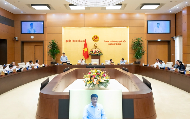 Phiên họp thứ 50 của Ủy ban Thường vụ Quốc hội: Tháo gỡ khó khăn, vướng mắc trong hoạt động kinh doanh bảo hiểm