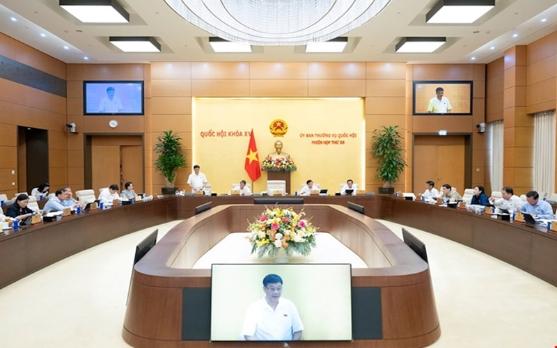 Phiên họp thứ 50 của Ủy ban Thường vụ Quốc hội: Kiên định mục tiêu ổn định kinh tế vĩ mô