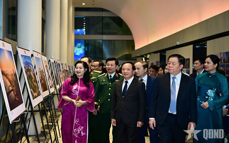 Lễ trao giải Cuộc thi và Triển lãm ảnh nghệ thuật cấp quốc gia “Tổ quốc bên bờ sóng” lần thứ III