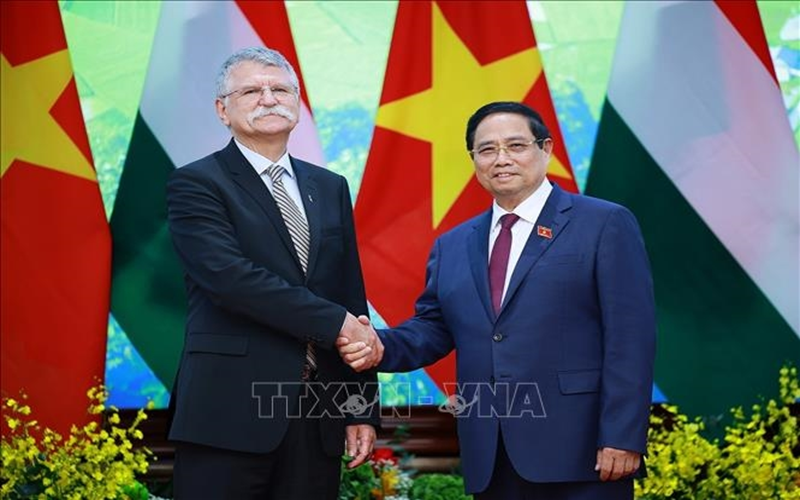 Thủ tướng Phạm Minh Chính hội kiến Chủ tịch Quốc hội Hungary Kover Laszlo